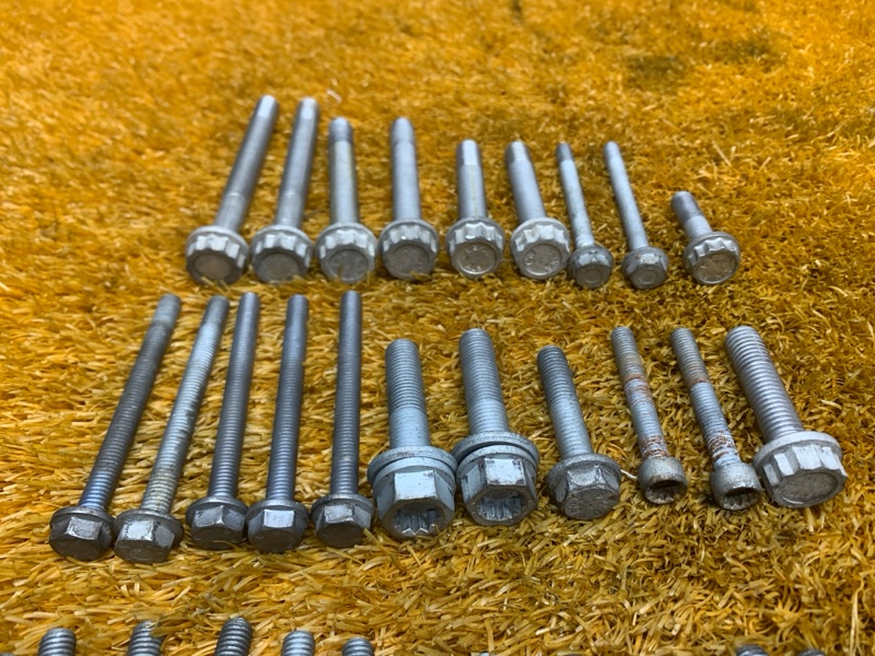 Болты и гайки ДВС, 850 рублей, Красноярск