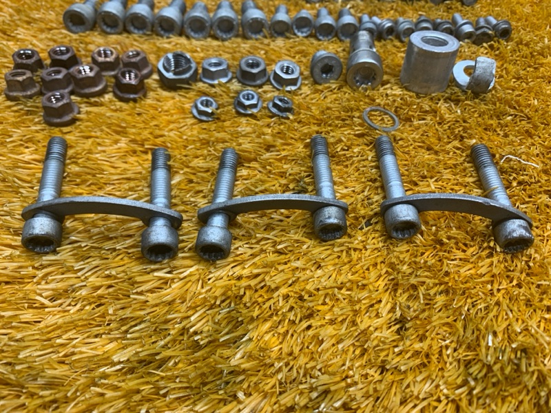 Болты и гайки ДВС, 850 рублей, Красноярск