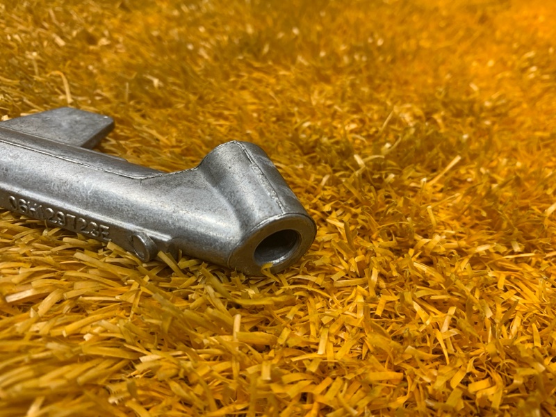 Кронштейн впускного коллектора, 300 рублей, Красноярск