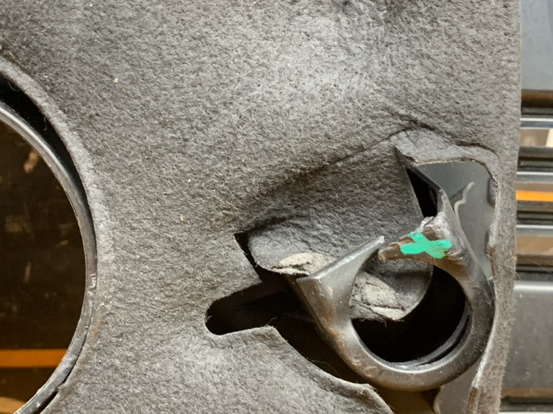 крышка двигателя, 2000 рублей, Красноярск