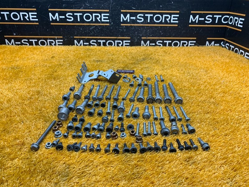 Болты и гайки ДВС, 850 рублей, Красноярск