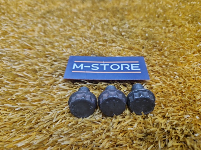 болт гидротрансформатора, 300 рублей, Красноярск