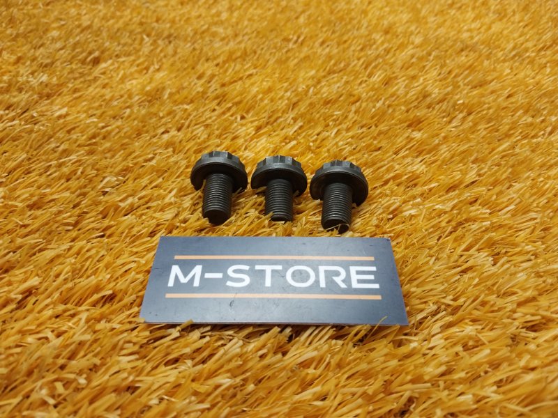 болт гидротрансформатора, 300 рублей, Красноярск