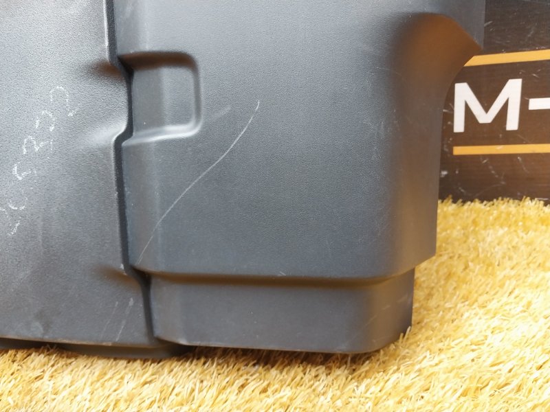 крышка двигателя, 2000 рублей, Красноярск