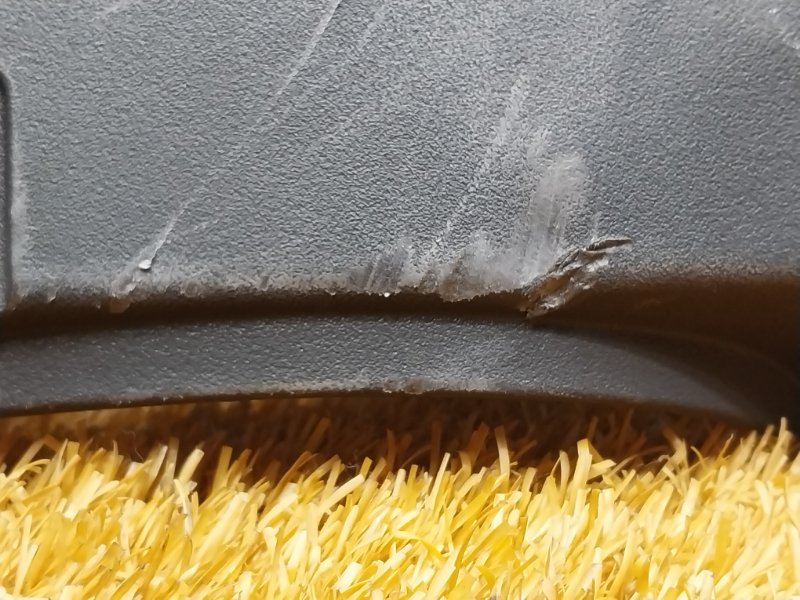 крышка двигателя, 2000 рублей, Красноярск