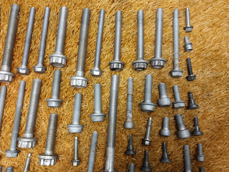 Болты и гайки ДВС, 850 рублей, Красноярск