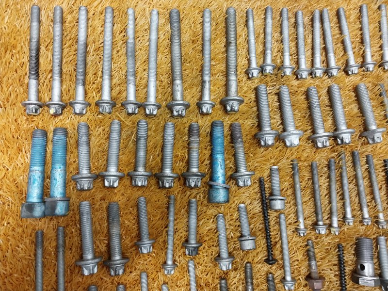 Болты и гайки ДВС, 850 рублей, Красноярск