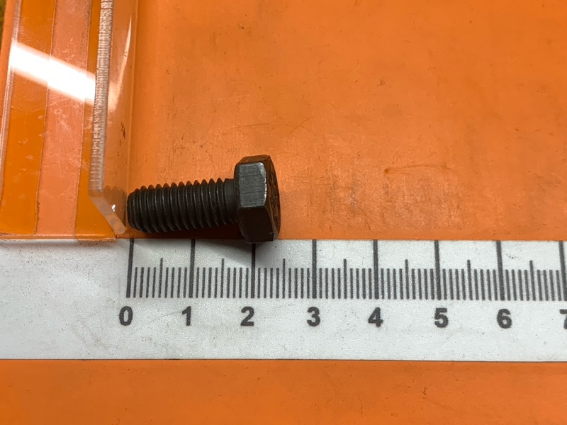 болт гидротрансформатора, 300 рублей, Красноярск