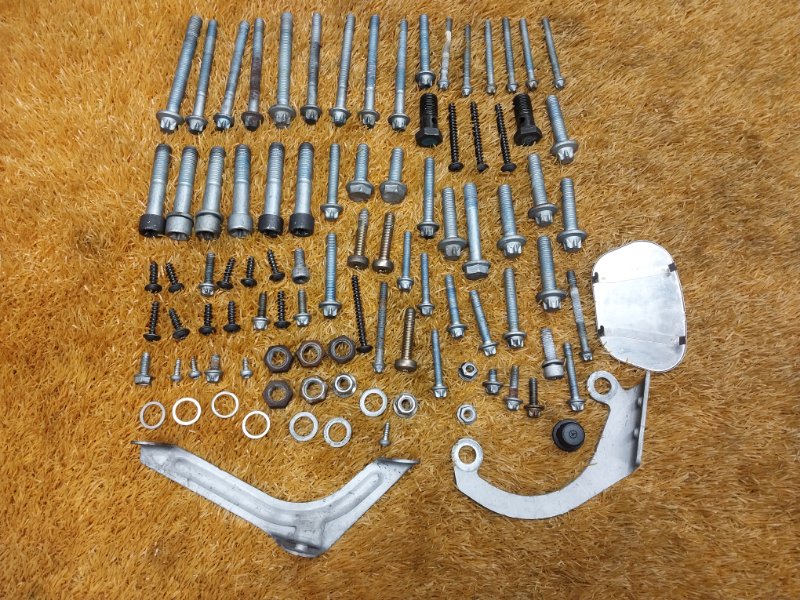 Болты и гайки ДВС, 970 рублей, Красноярск