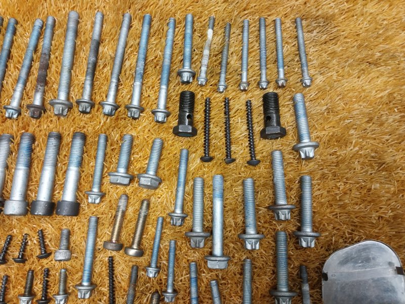 Болты и гайки ДВС, 970 рублей, Красноярск