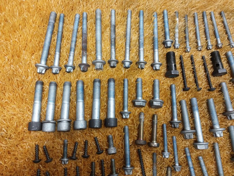 Болты и гайки ДВС, 970 рублей, Красноярск