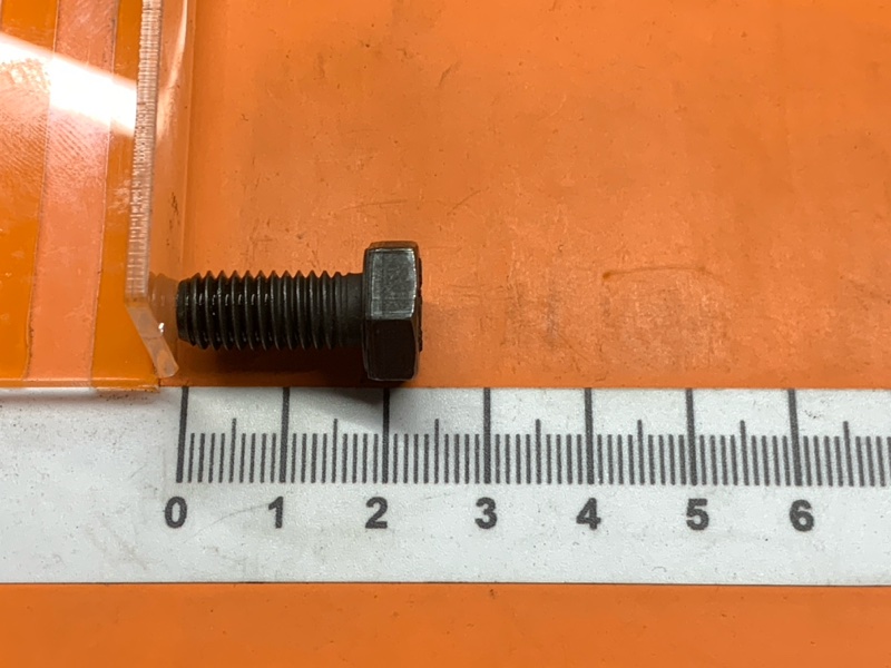 болт гидротрансформатора, 300 рублей, Красноярск