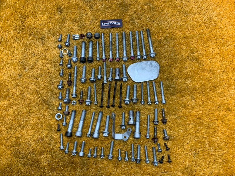 Болты и гайки ДВС, 850 рублей, Красноярск