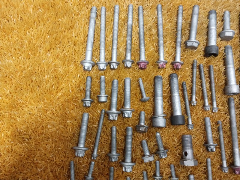 Болты и гайки ДВС, 850 рублей, Красноярск