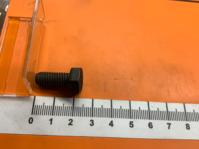 болт гидротрансформатора, 300 рублей, Красноярск