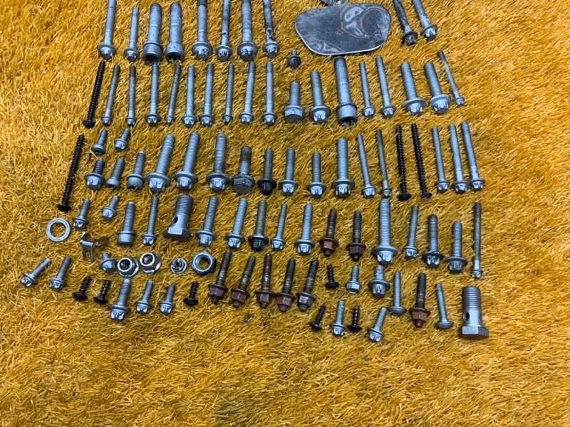 Болты и гайки ДВС, 970 рублей, Красноярск