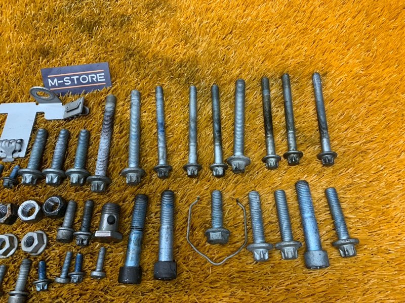 Болты и гайки ДВС, 780 рублей, Красноярск