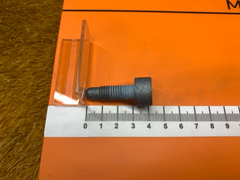 болт гидротрансформатора, 400 рублей, Красноярск