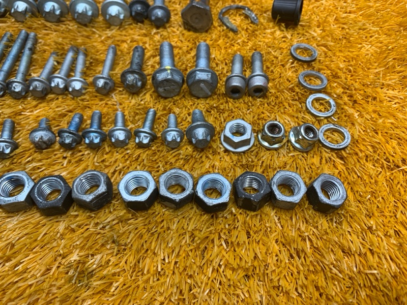 Болты и гайки ДВС, 780 рублей, Красноярск