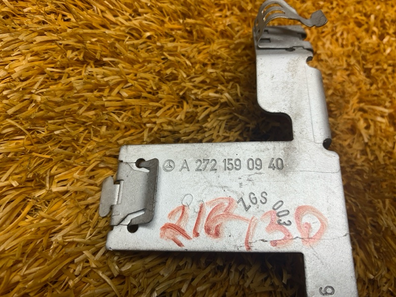 Кронштейн датчика кислорода, 300 рублей, Красноярск