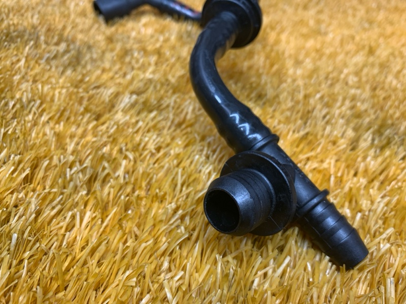 Патрубок картерных газов, 1030 рублей, Красноярск