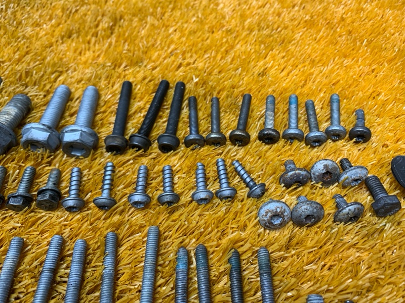 Болты и гайки ДВС, 970 рублей, Красноярск