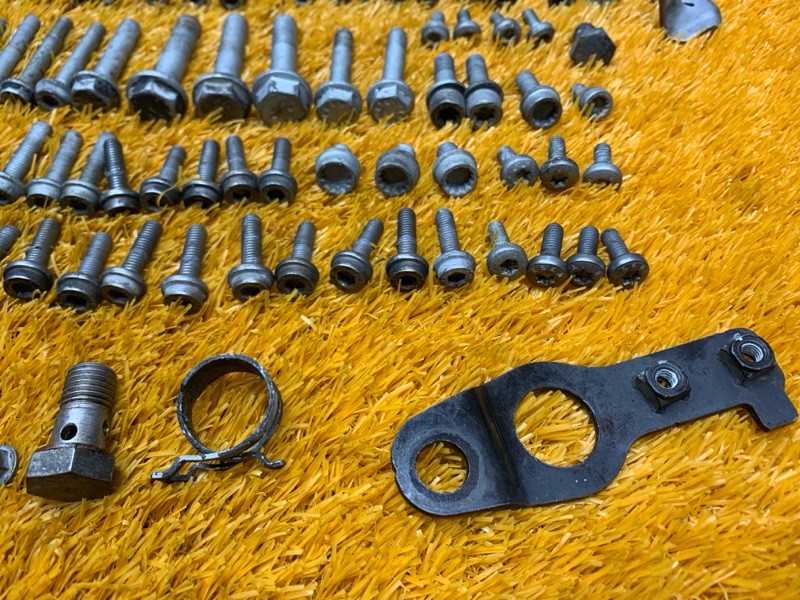 Болты и гайки ДВС, 970 рублей, Красноярск