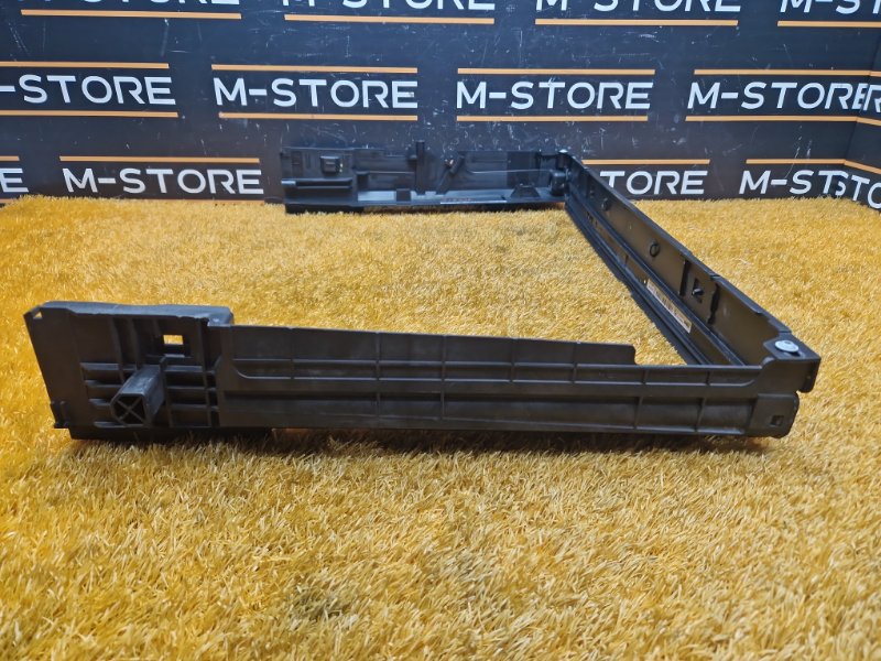 Кронштейн радиатора, 3660 рублей, Красноярск