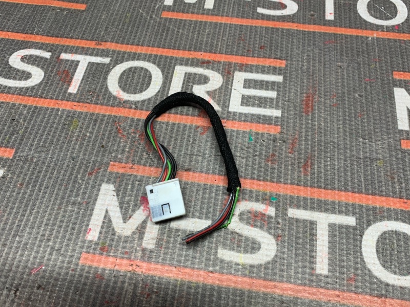 Разъём кнопки регулировки зеркал, 400 рублей, Красноярск