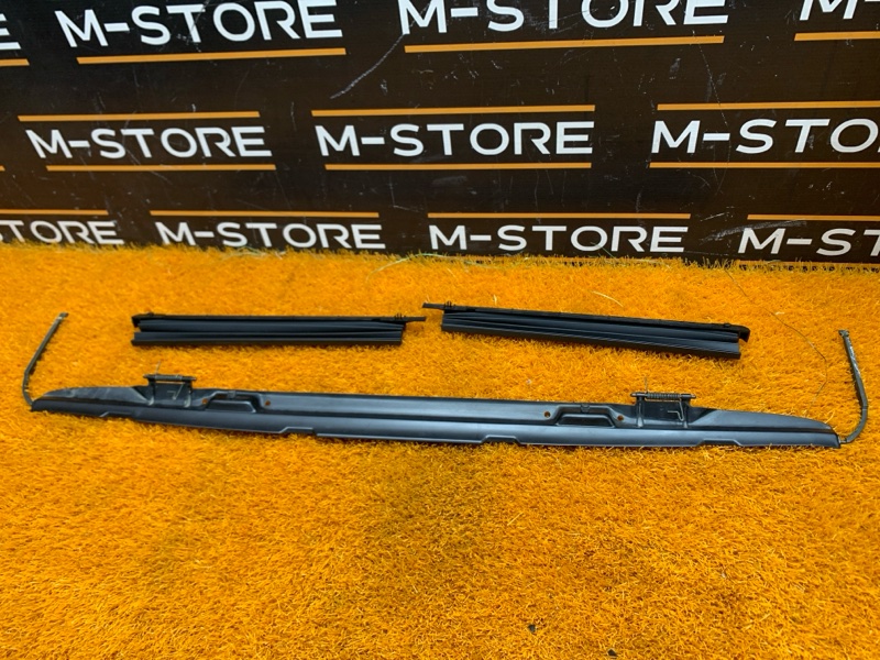 Шторка люка, 1620 рублей, Красноярск