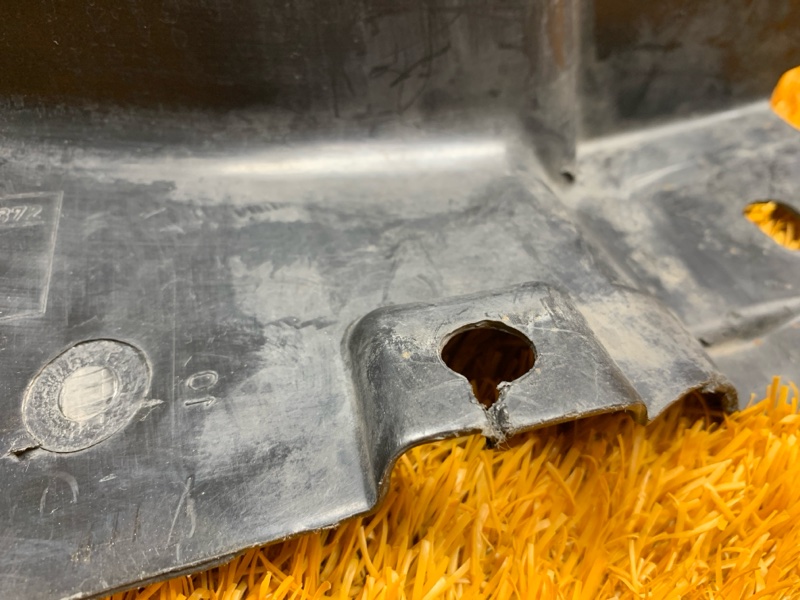 подкрылок, 370 рублей, Красноярск