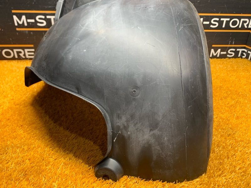 подкрылок, 600 рублей, Красноярск