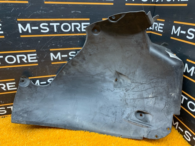 подкрылок, 600 рублей, Красноярск