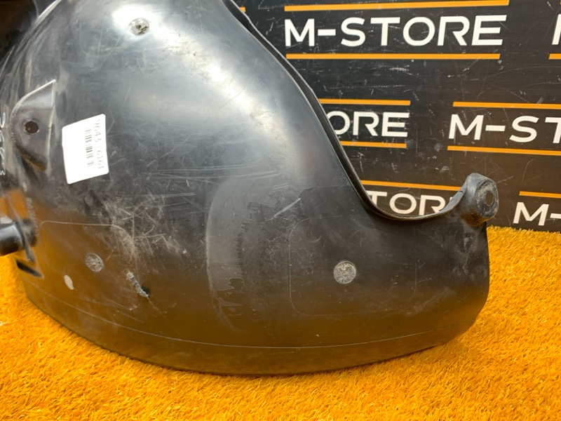 подкрылок, 600 рублей, Красноярск