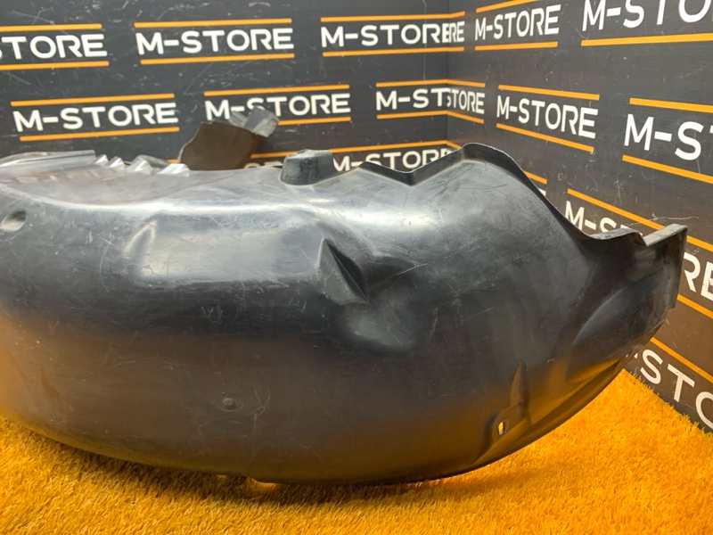 подкрылок, 500 рублей, Красноярск