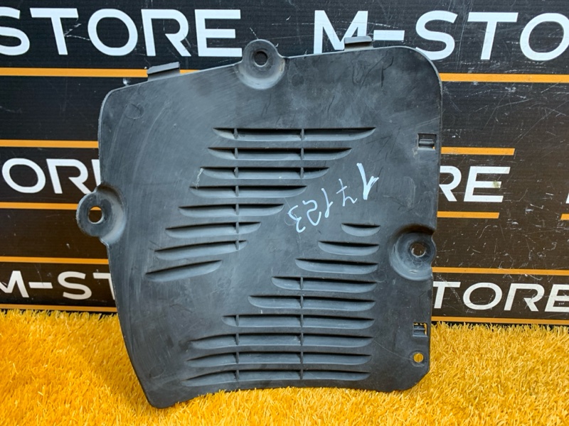 подкрылок, 300 рублей, Красноярск