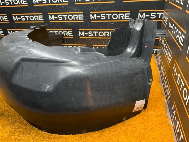 подкрылок, 500 рублей, Красноярск