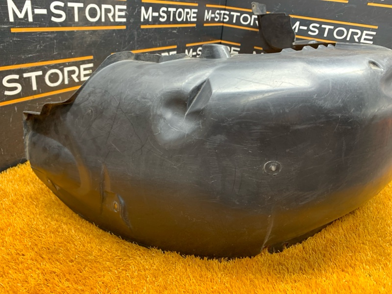 подкрылок, 500 рублей, Красноярск