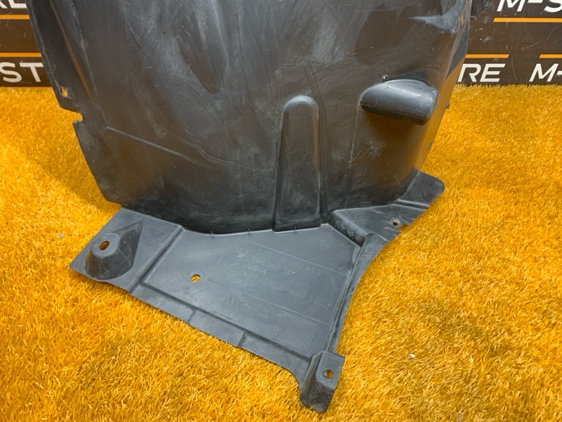 подкрылок, 900 рублей, Красноярск