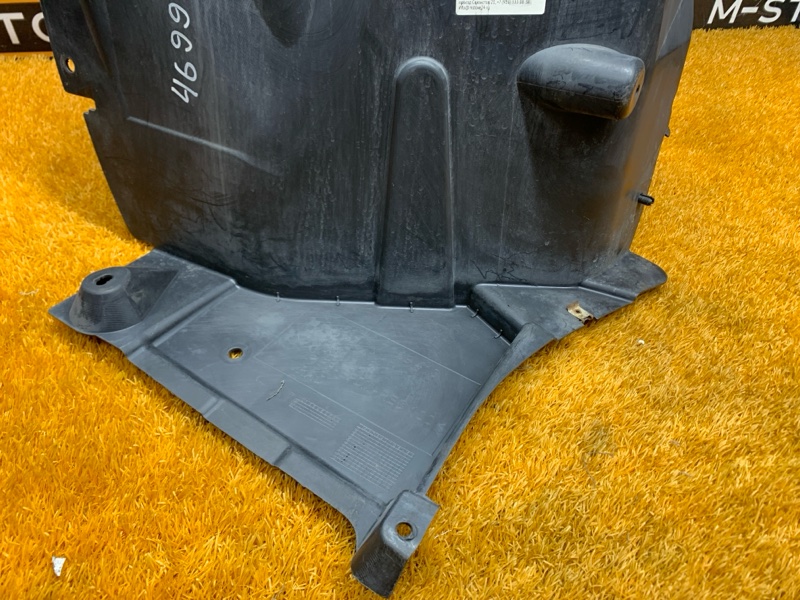 подкрылок, 900 рублей, Красноярск