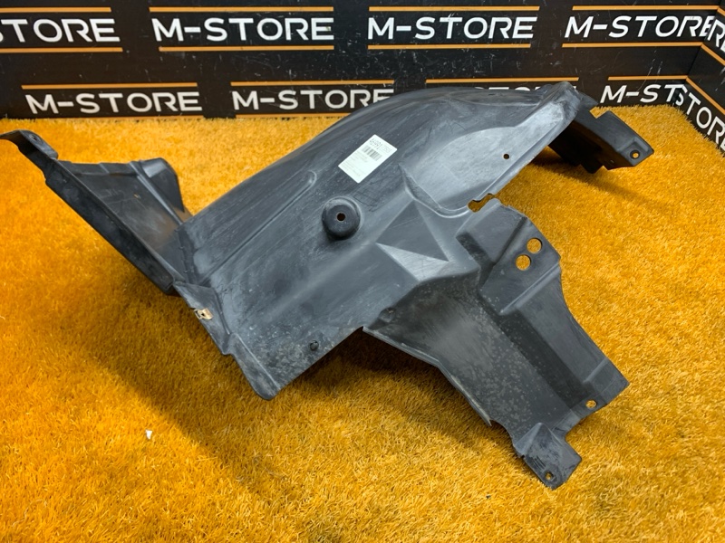 подкрылок, 900 рублей, Красноярск