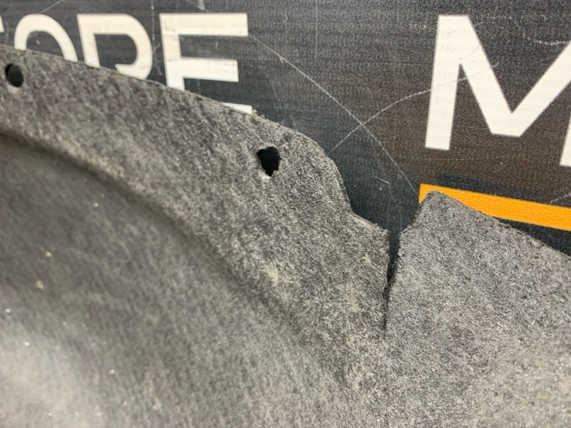 подкрылок, 900 рублей, Красноярск