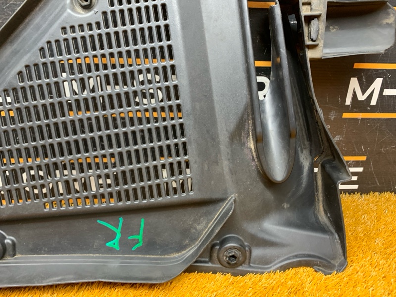 решетка под лобовое стекло, 340 рублей, Красноярск