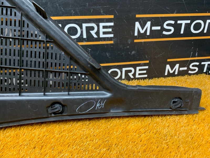 решетка под лобовое стекло, 340 рублей, Красноярск