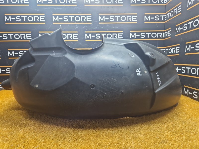 подкрылок, 300 рублей, Красноярск