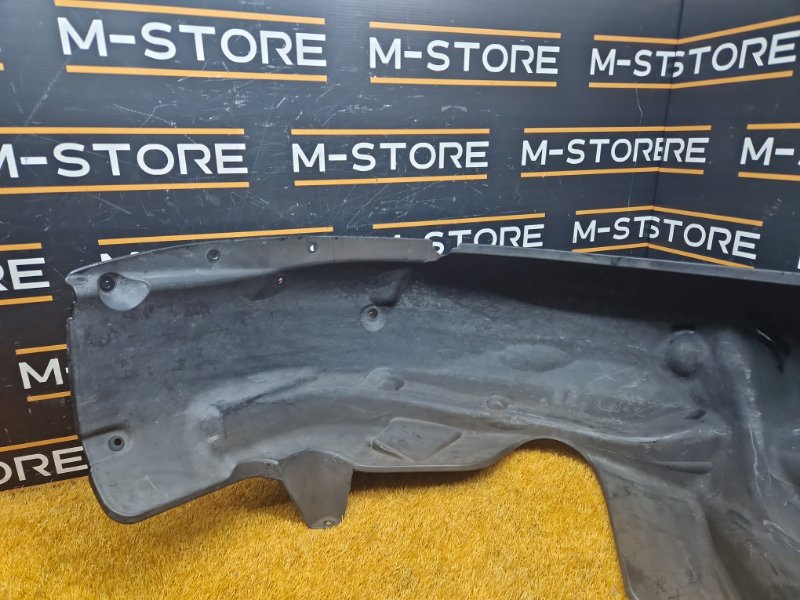 подкрылок, 1000 рублей, Красноярск