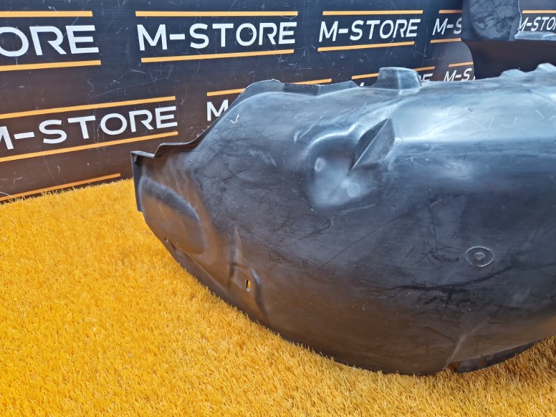 подкрылок, 500 рублей, Красноярск