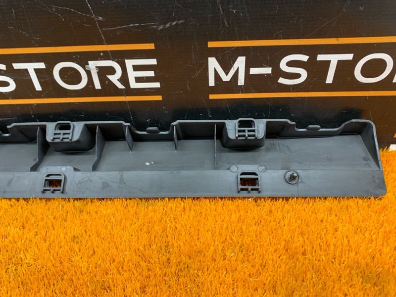 кронштейн порога, 400 рублей, Красноярск