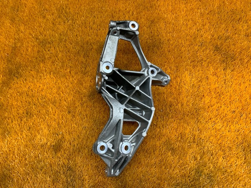 кронштейн компрессора кондиционера, 930 рублей, Красноярск