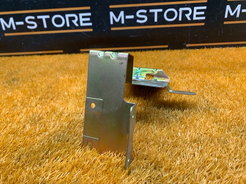 кронштейн, 290 рублей, Красноярск